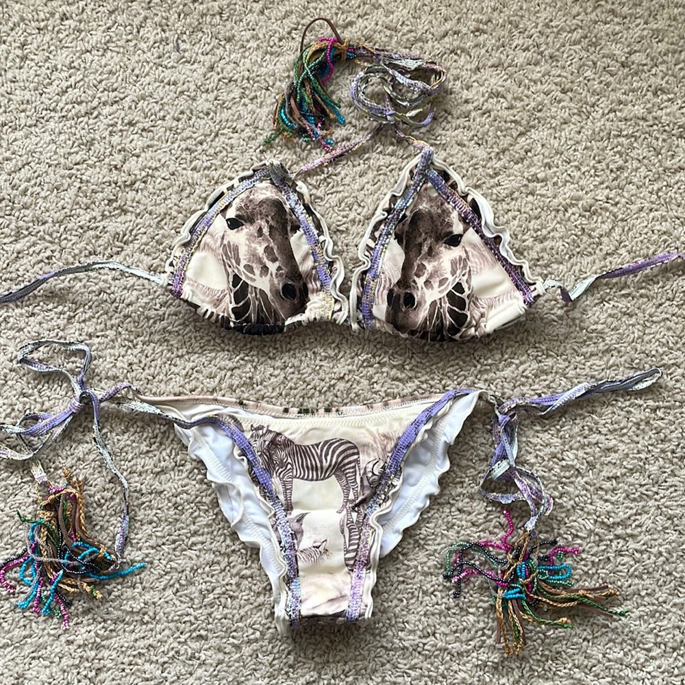 Bikini Agua Bendita Leon
